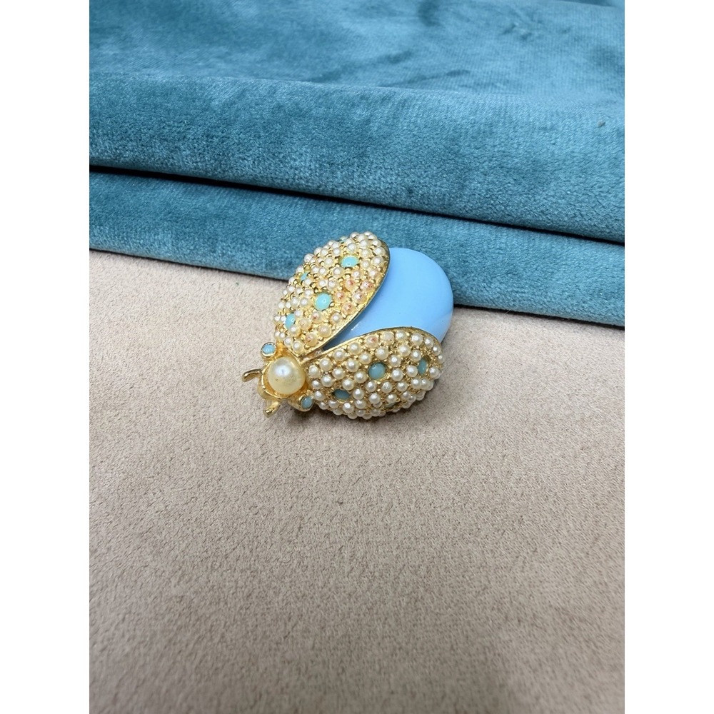 Vintage Pearl & Turquoise Ladybug Brooch Pin - British Pat 2066969